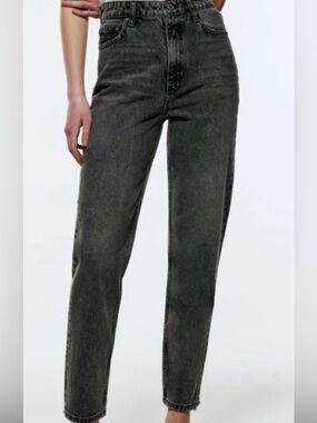 Zara Washed Black Straight Leg Jeans |High Rise